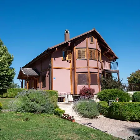 Weekand House Livno 25 וילה